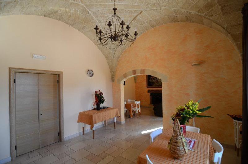 Villa Arneide Bed And Breakfast Torre Lapillo Bagian luar foto
