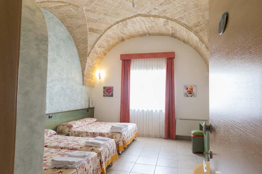 Villa Arneide Bed And Breakfast Torre Lapillo Bagian luar foto